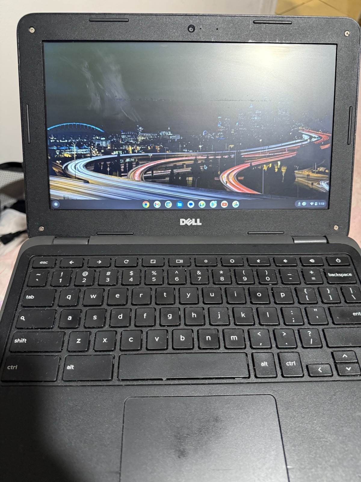 Dell Inspiron 3181 Chromebook 11 – 11.6″ Intel Celeron Chrome OS with Charger