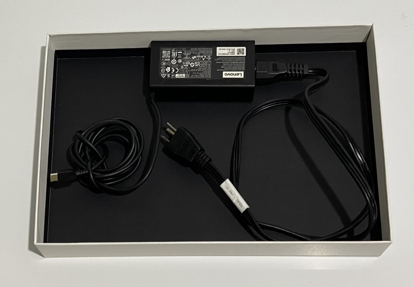 Open Box great condition Dark Gray Lenovo Slim 7 prox 14ARH7 14.5″