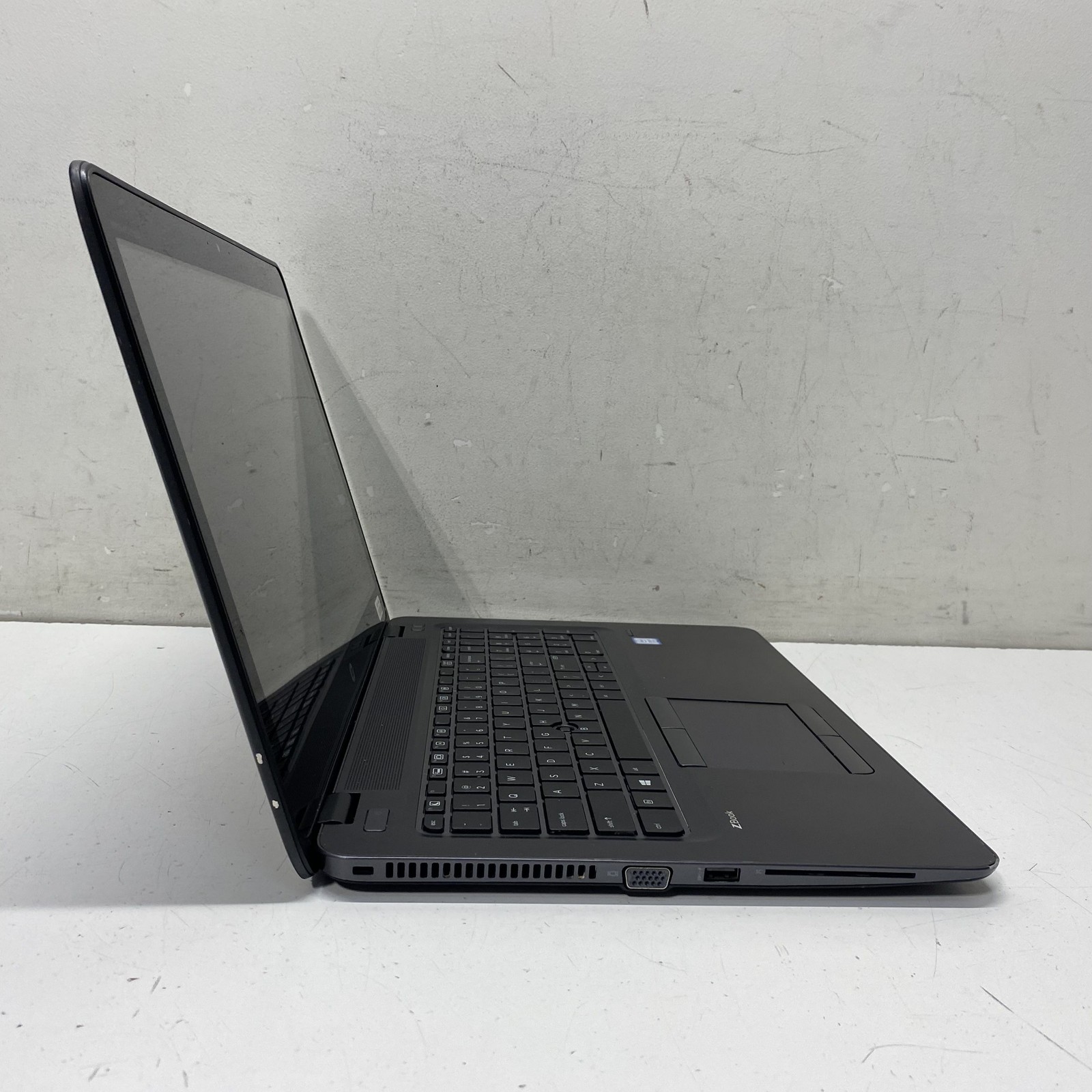 HP ZBook 15u G4 15.6″ Intel Core i7 7th Gen Windows 10 Pro Laptop Tested