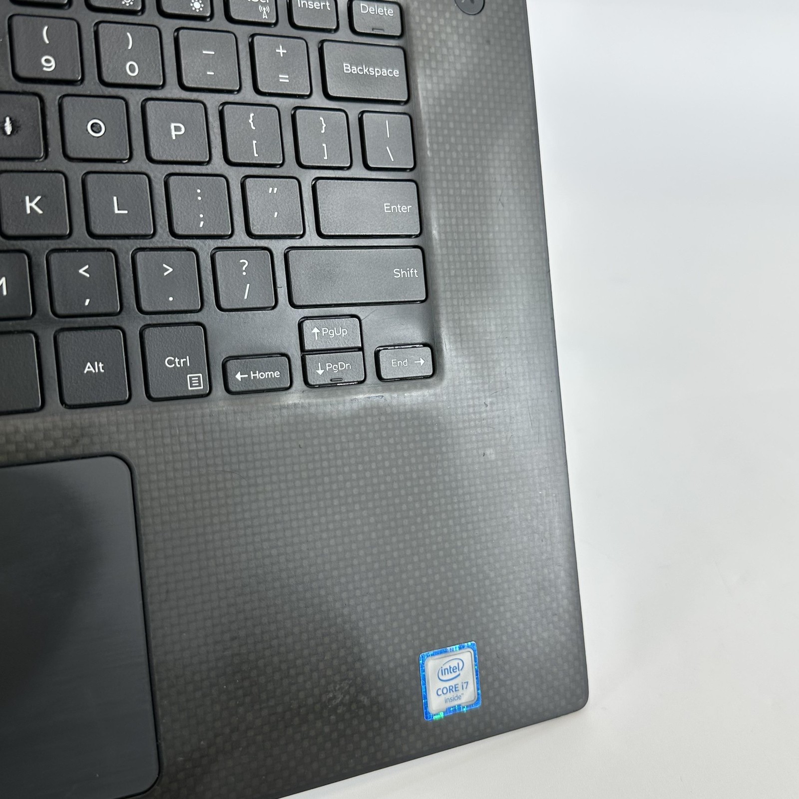 Dell XPS 15 9550 4K TOUCH i7-6700HQ 2.60GHz 32GB 1TB SSD GTX 960M – Bad Battery