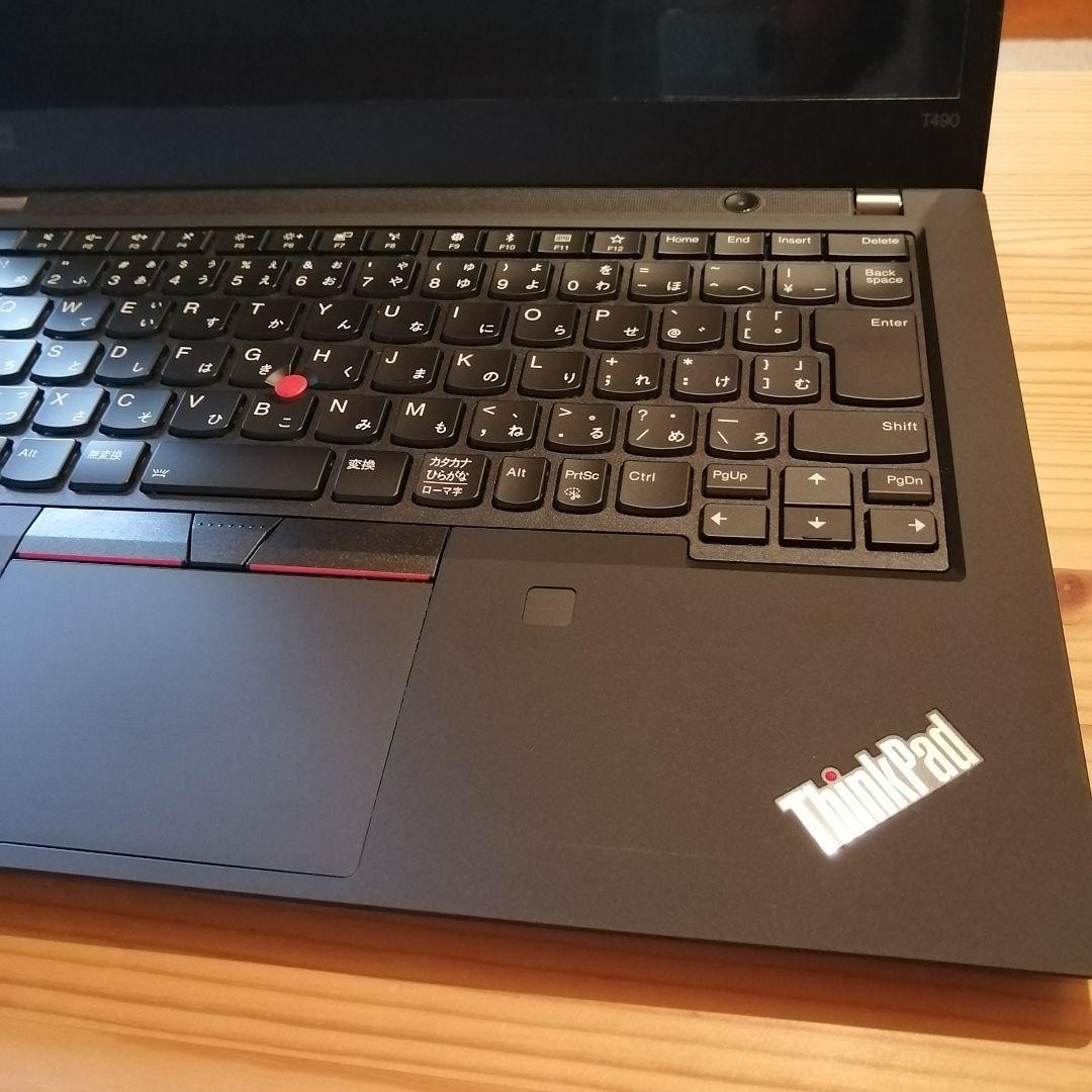 Lenovo ThinkPad T490 14″ i7-10510U 32GB 512GB SSD GeForce MX250