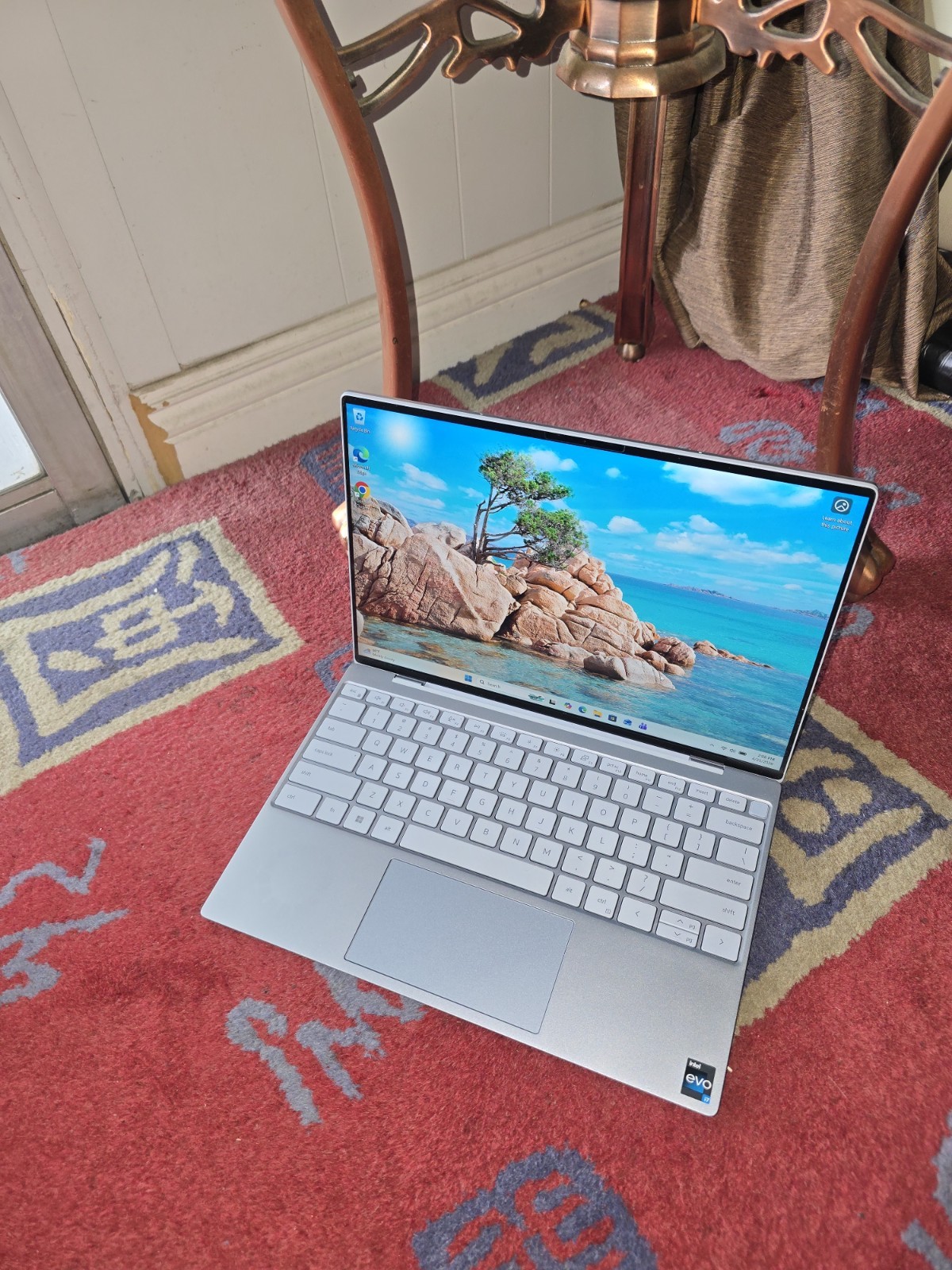 Dell XPS 13 9315 – i7-1250U – 16GB RAM – 512GB SSD WIN11PRO RARE BLUISH-SILVER