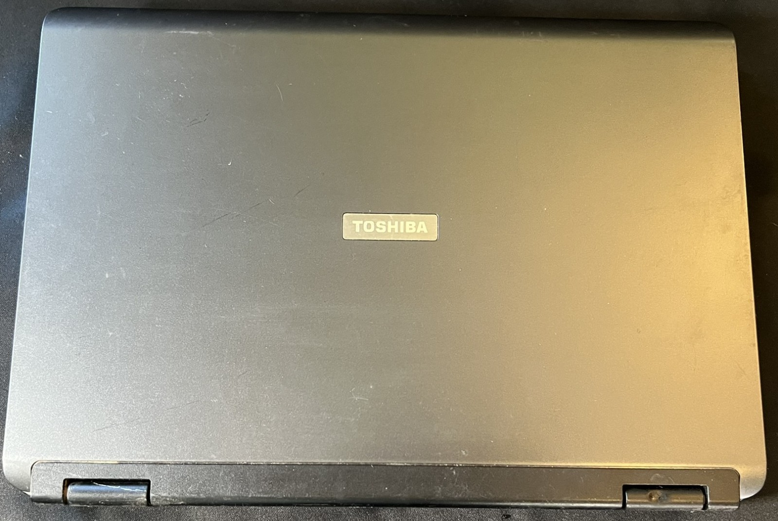 Toshiba Satellite M105-S3041 Vintage Laptop Intel Centrino XP Era – Untested