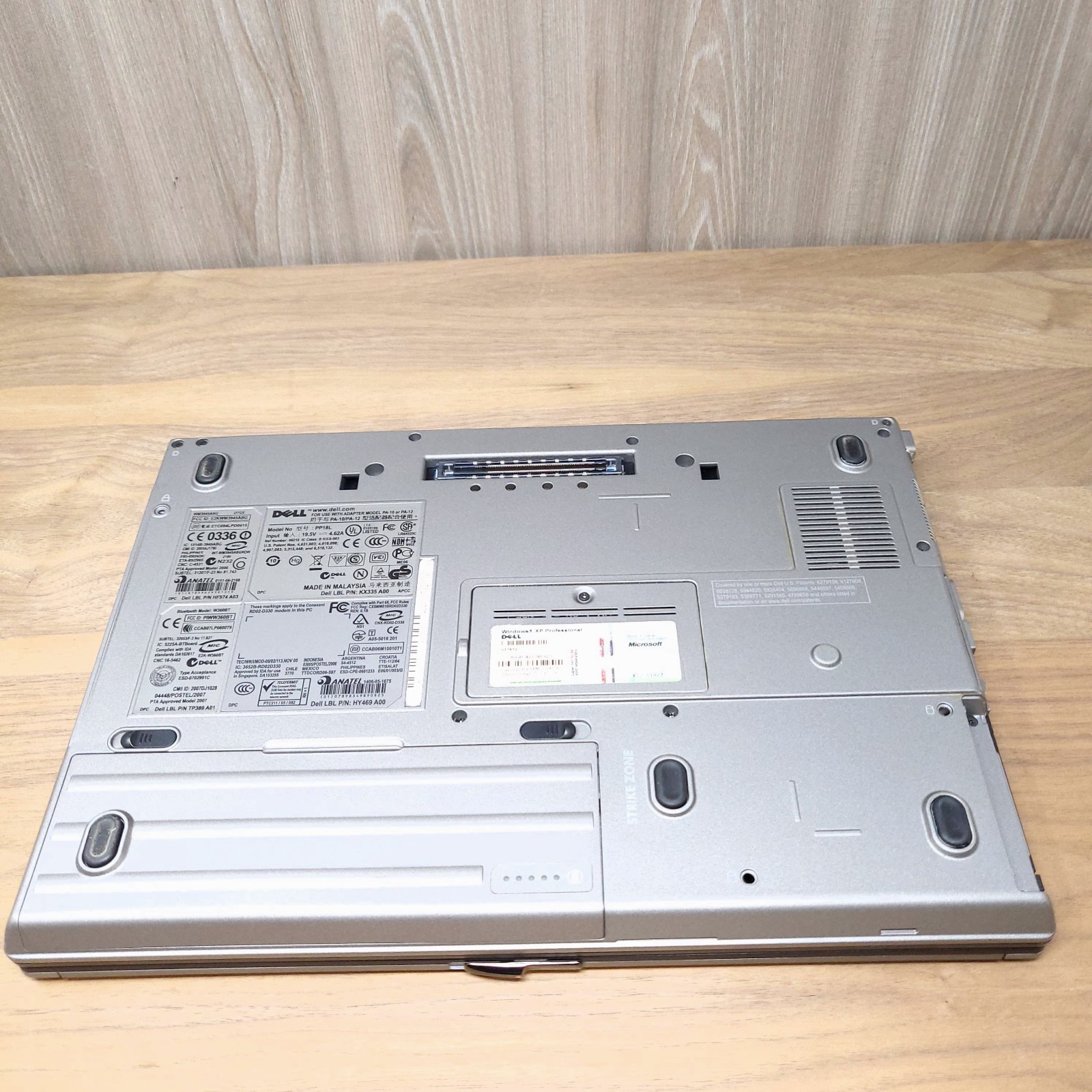 Dell Latitude D630 14″ Laptop Core 2 Duo T7250 2.0GHz 1GB No HDD BIOS Tested