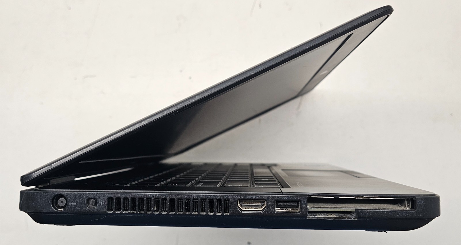 Dell Latitude E5440 14″ Laptop Intel Core i5-4310U 4GB RAM NO HD/OS (FL)