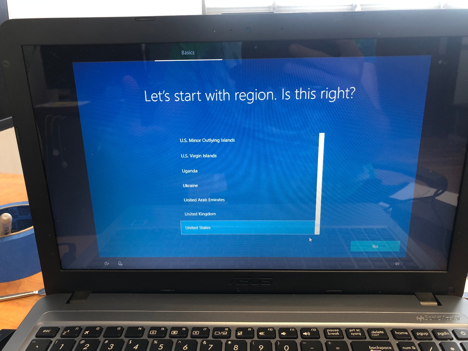 ASUS X540L 15.6″ Notebook PC w/ i3-5020U 2.2GHz CPU 4GB RAM 1TB HDD Windows 10