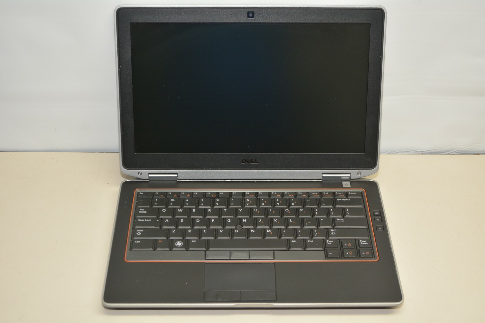Dell Latitude E6320 i5-2520M 2.50GHz 4GB RAM No HDD #L3