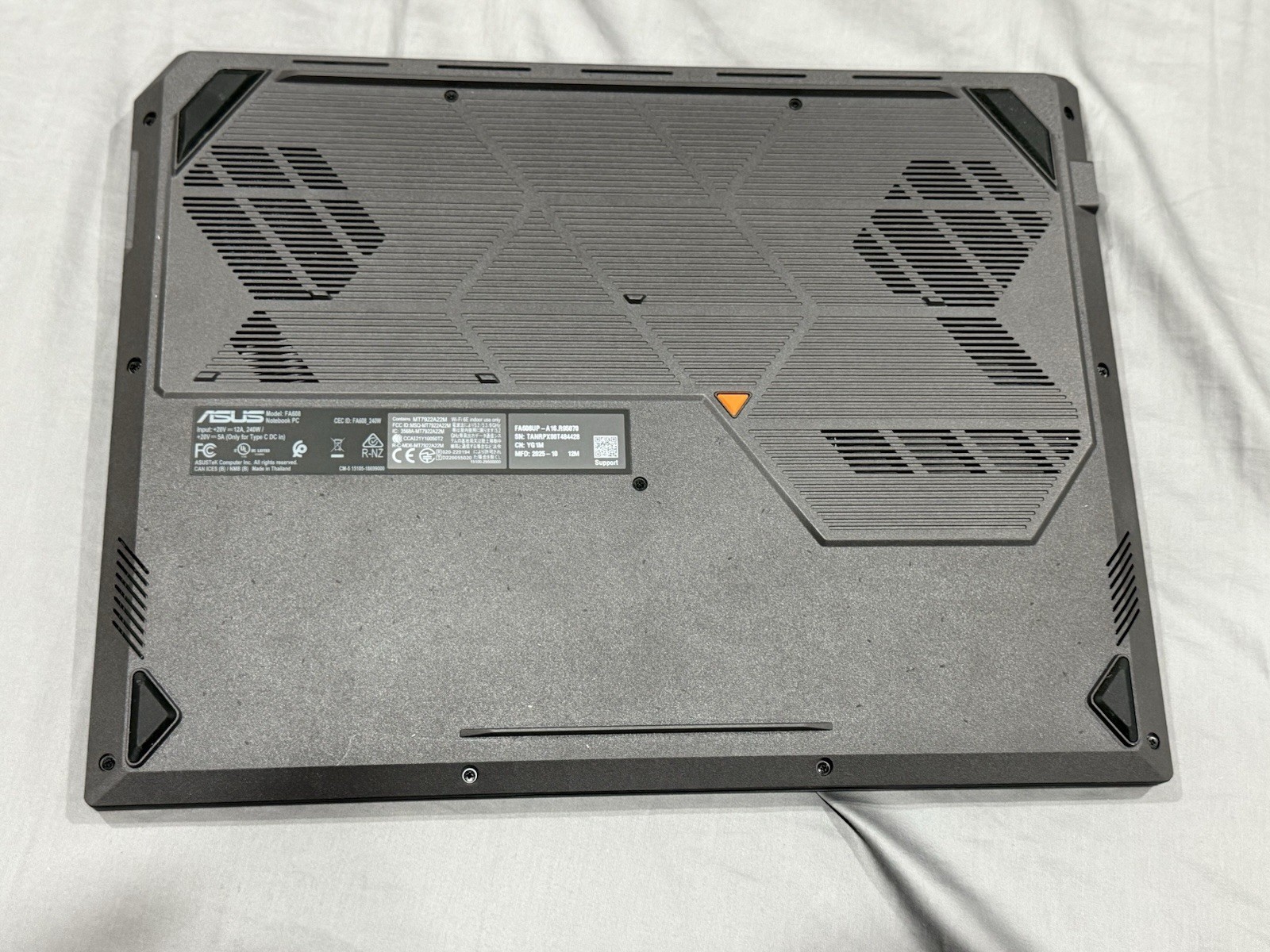 ASUS TUF Gaming A16 16″ Ryzen 9 RTX 5070 16GB 1TB SSD Win11 Gray