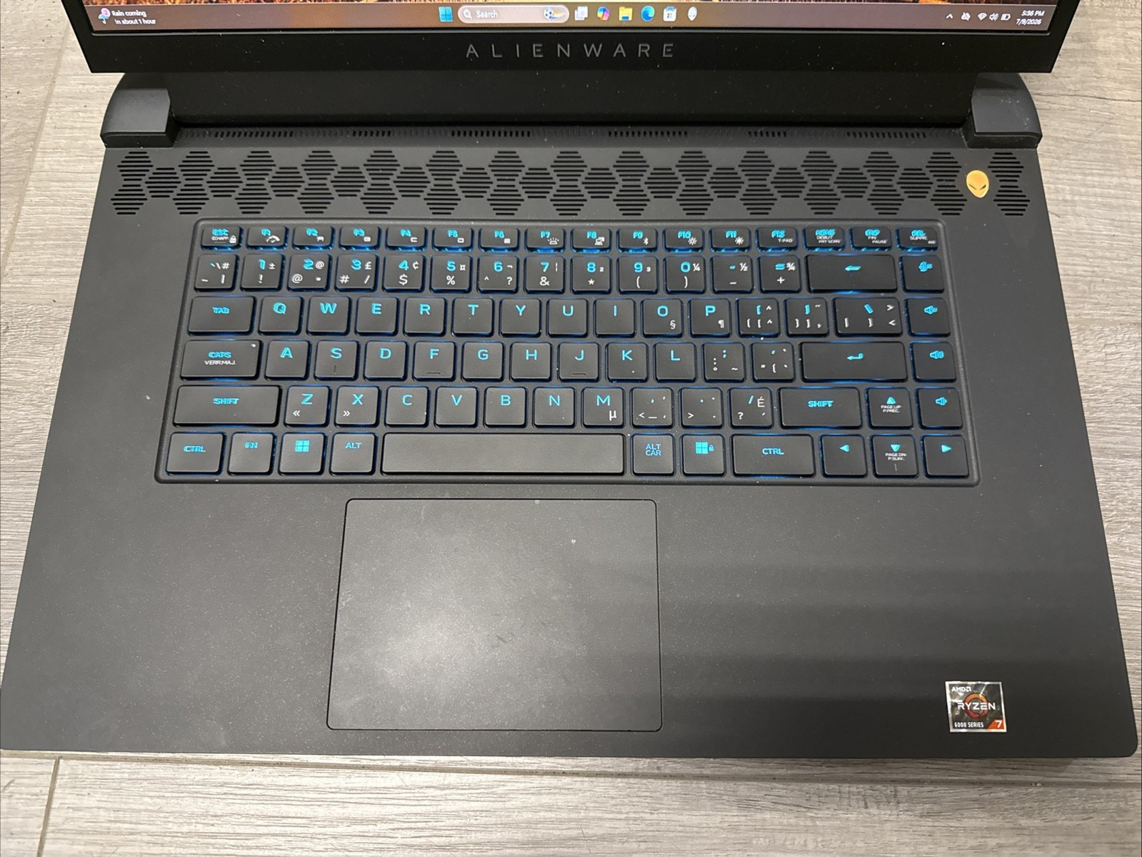 Dell Alienware m17 Ryzen Edition R5 Laptop (2022), 17.3″ 1920×1080 FHD, Ryzen
