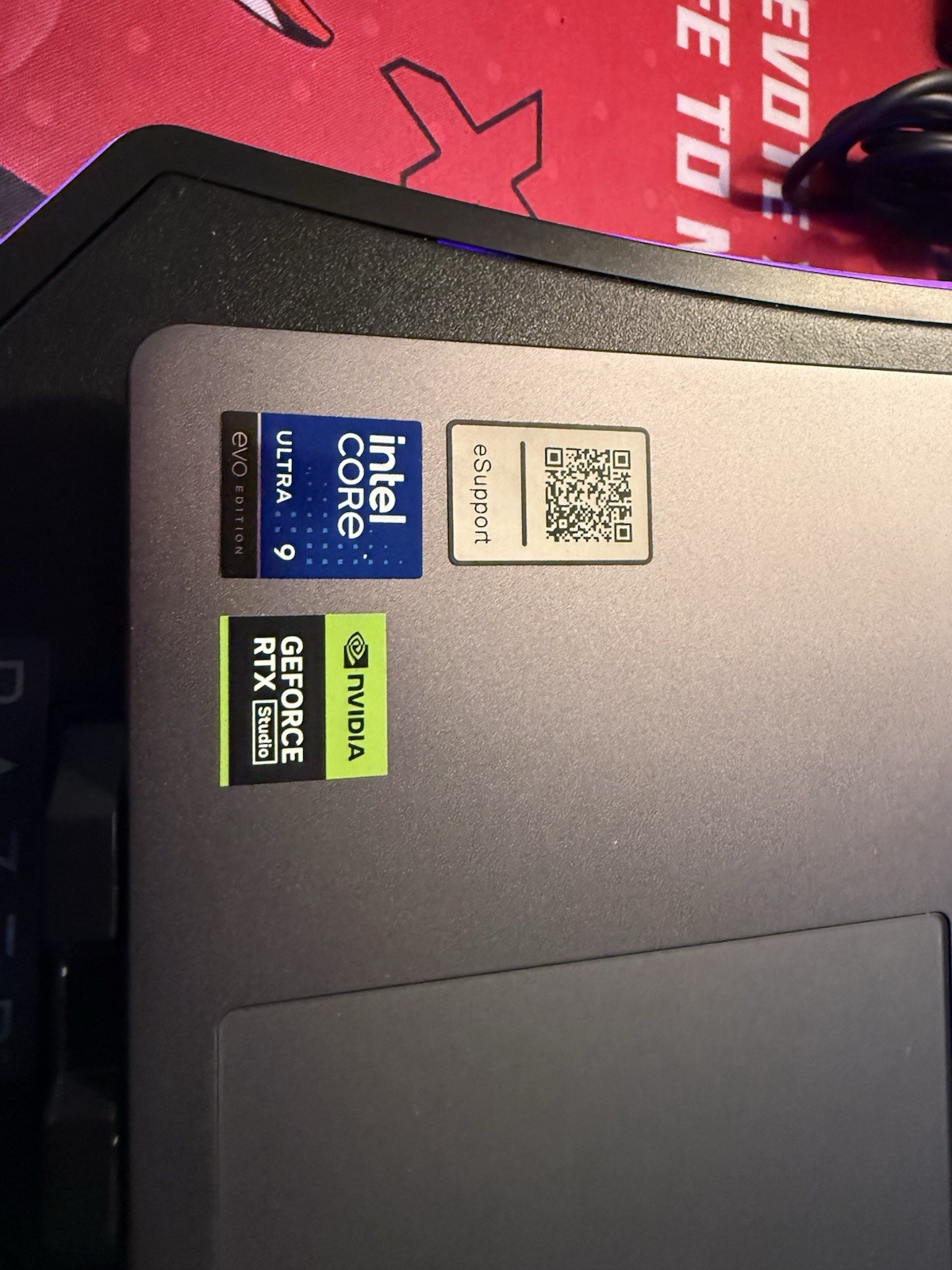 Lenovo Yoga Pro 9 16IAH10 16″ Ultra 9 285H 32GB 1TB RTX 5050 W11