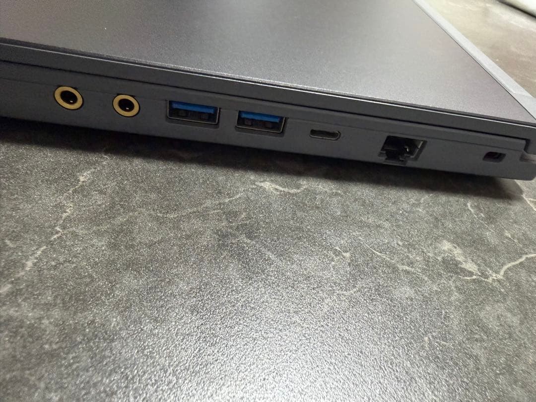 MSI Thin 15 B13UCX 15.6” i5-13420H 16GB 512GB SSD GeForce RTX 2050