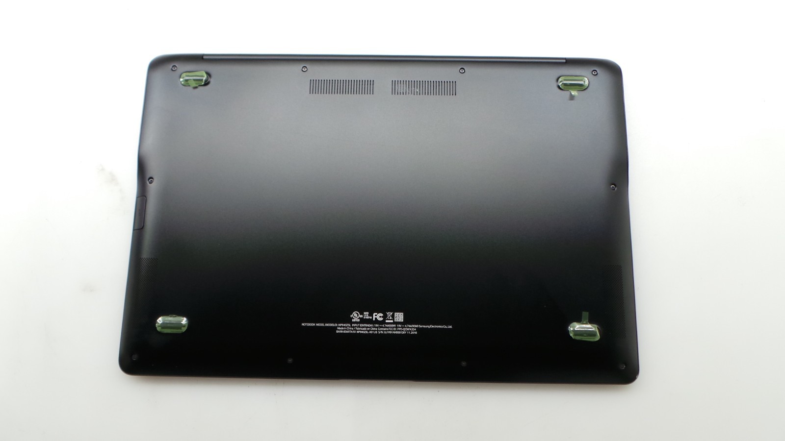 Samsung Notebook NP940Z5L | 15.6″ | i7-6700HQ | 8GB 256GB SSD | Touchscreen