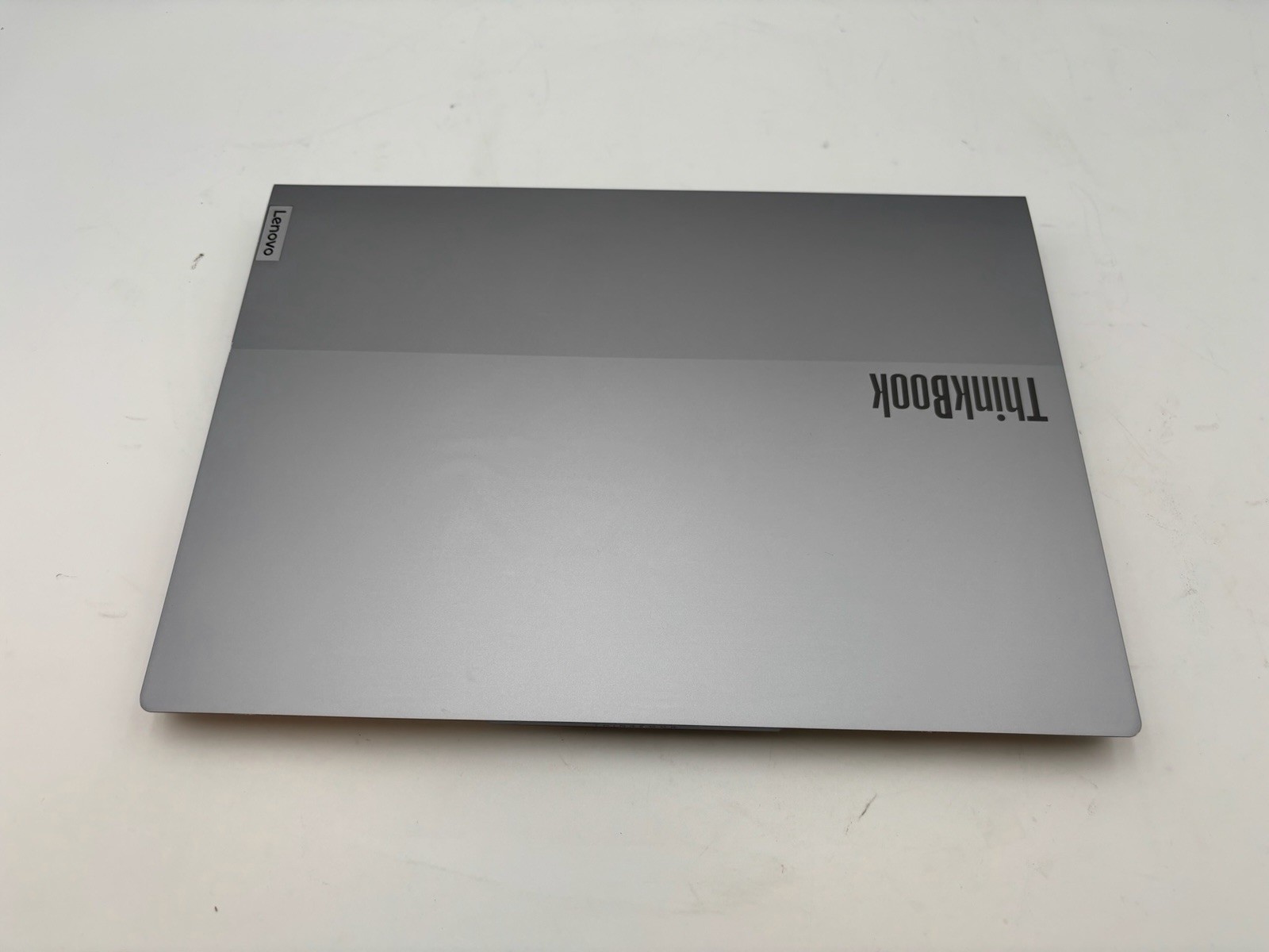 Lenovo ThinkBook 14 G7 ARP 21MV 14″ 256 GB SSD 8 GB RAM Ryzen 5 7535HS