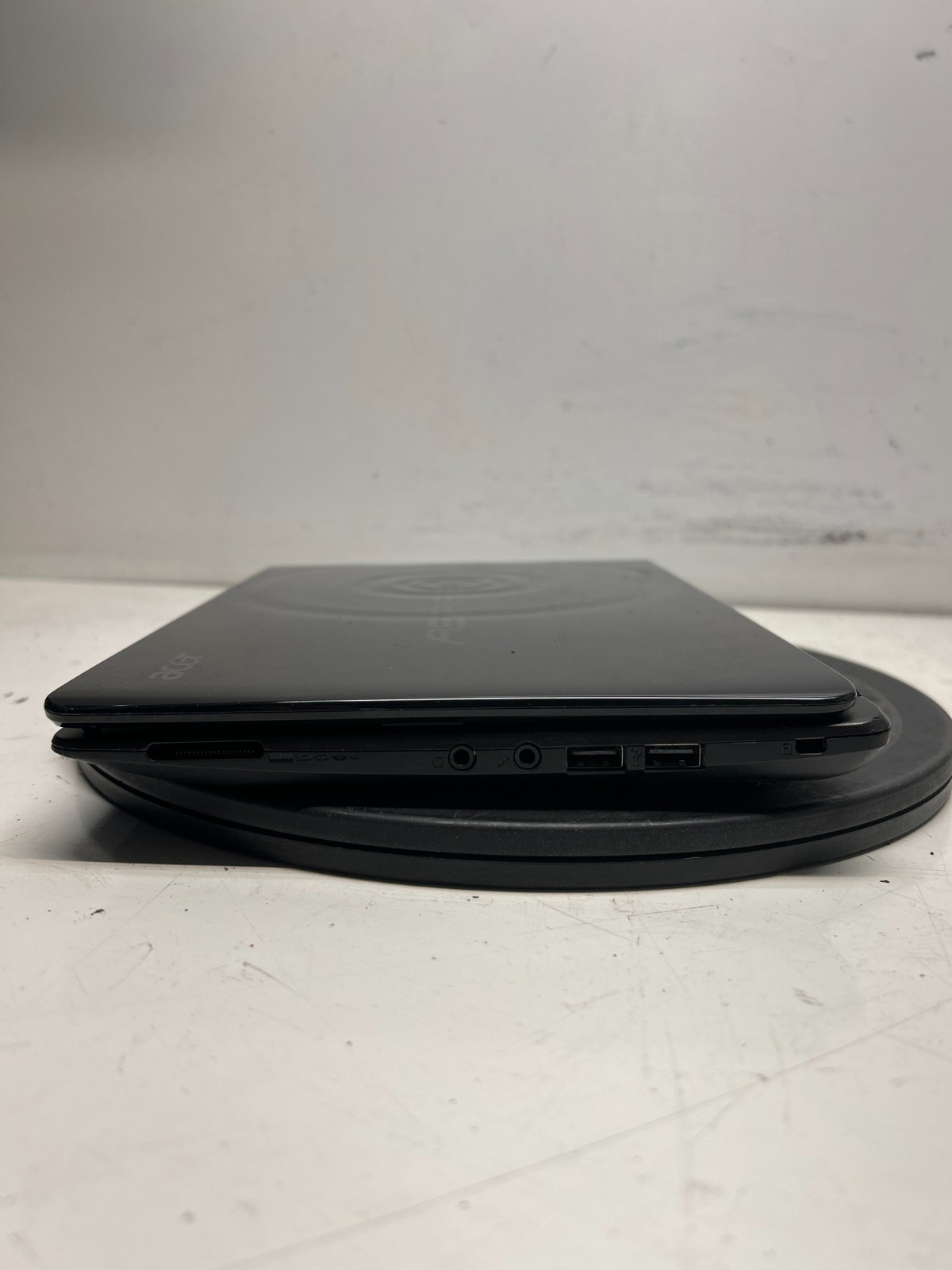Acer Aspire One 722 AMD C-60 1000Mhz 4GB NO HDD