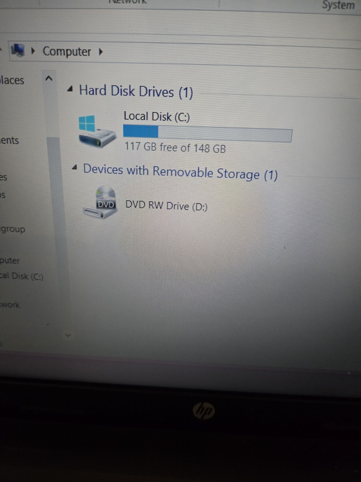 HP 2000 Laptop Windows 8 13.5″ Screen HDD 148 GB 3.60 GB RAM