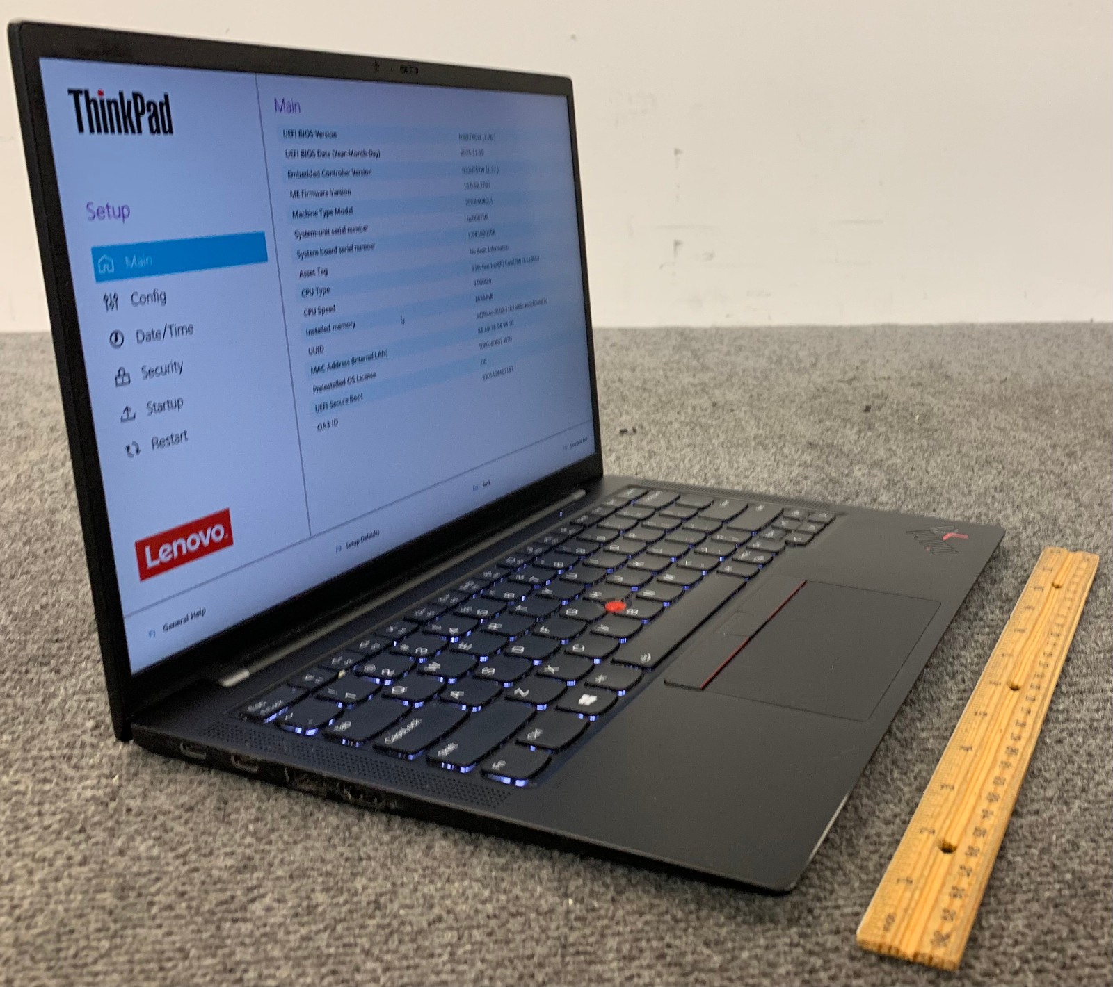 Lenovo ThinkPad X1 Carbon Gen 9 14″ i7-1185G7 16GB, No Storage, Remote Managed
