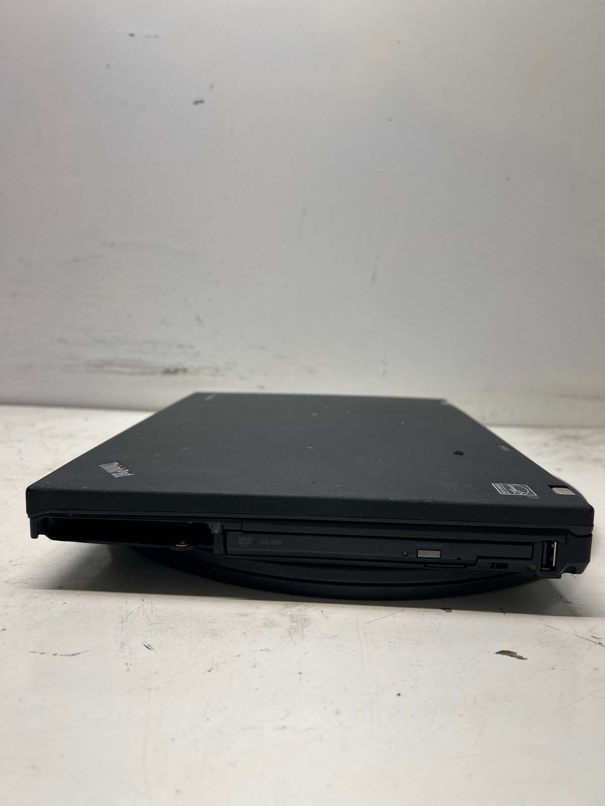 Lenovo ThinkPad T400 Intel Core 2 Duo 2.26GHz 2GB NO HDD