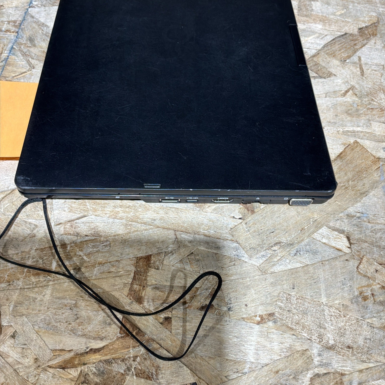 Fujitsu Lifebook T937 i5-7200U 2.5GHz 8GB RAM 128GB SSD Win 11 Pro Touch C488