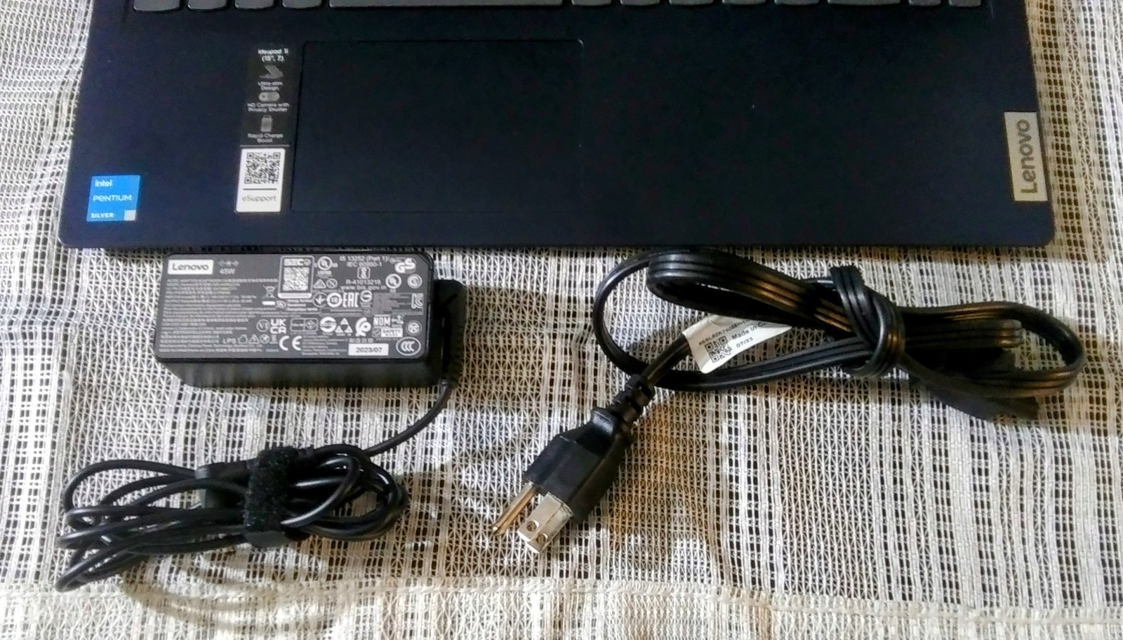 Lenovo IdeaPad 1 15IJL7 82LX0050US 15″ Notebook