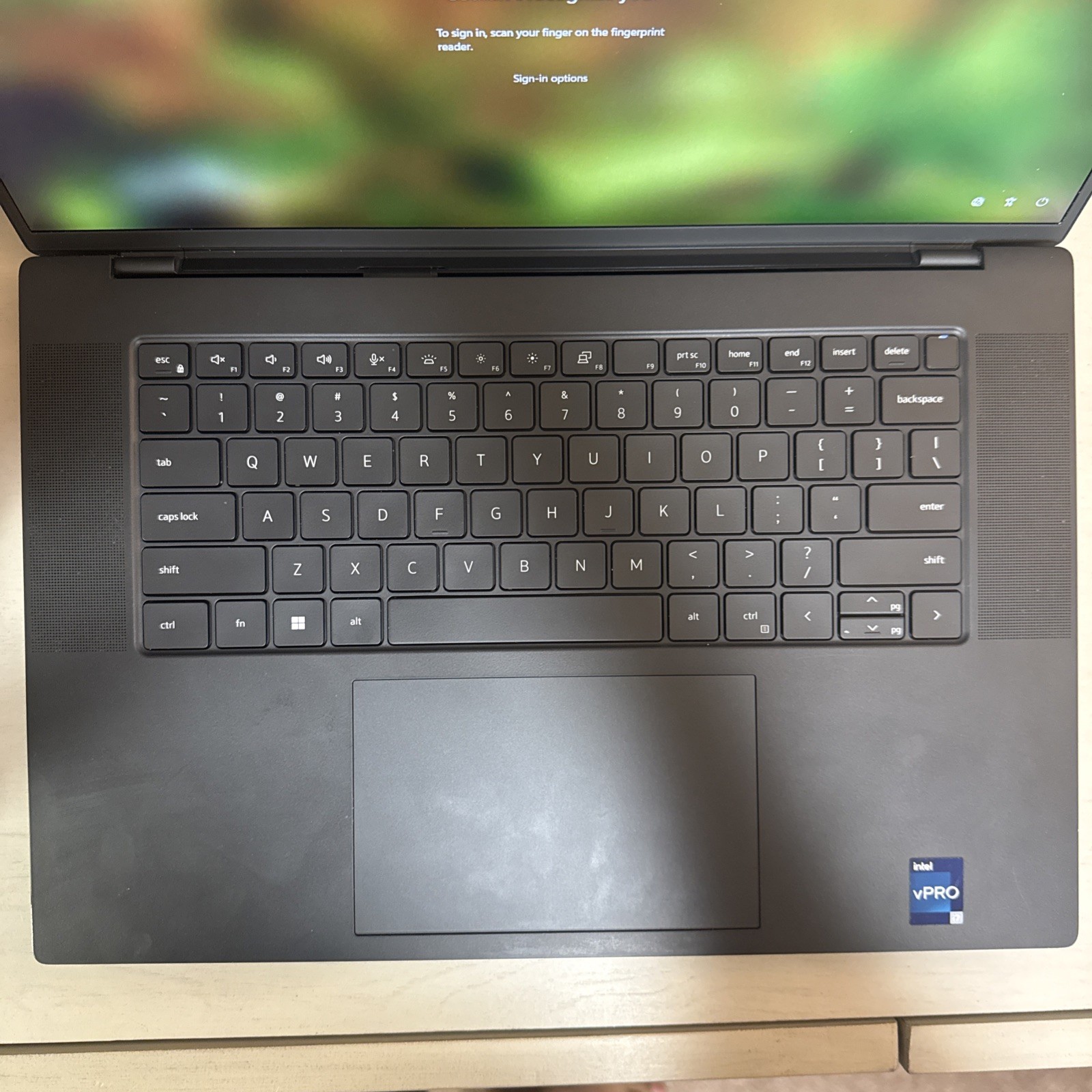 Dell Precision 5680 i7-13800H RTX 3500 Ada 12GB 32GB DDR5 1TB SSD 16″ FHD+