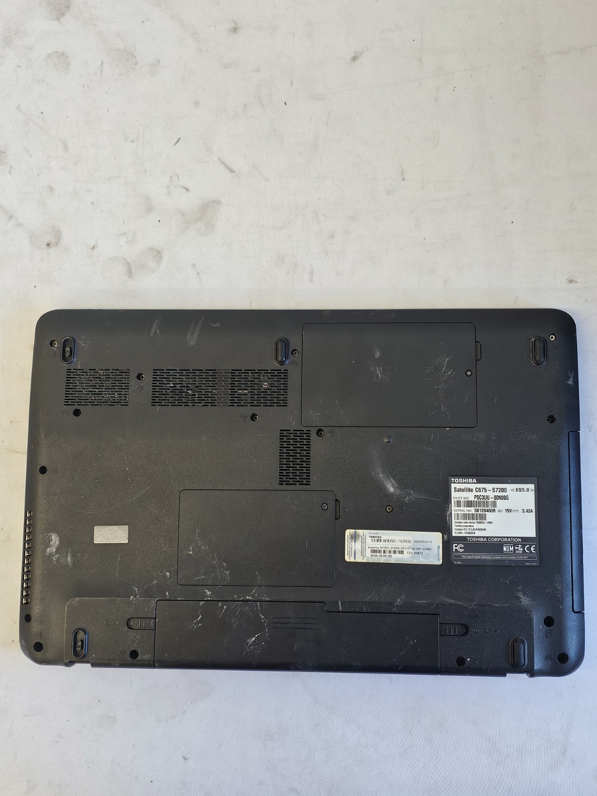 Toshiba Satellite C675-S7200 Laptop – Intel Pentium B940 – 4GB RAM – Read Desc.