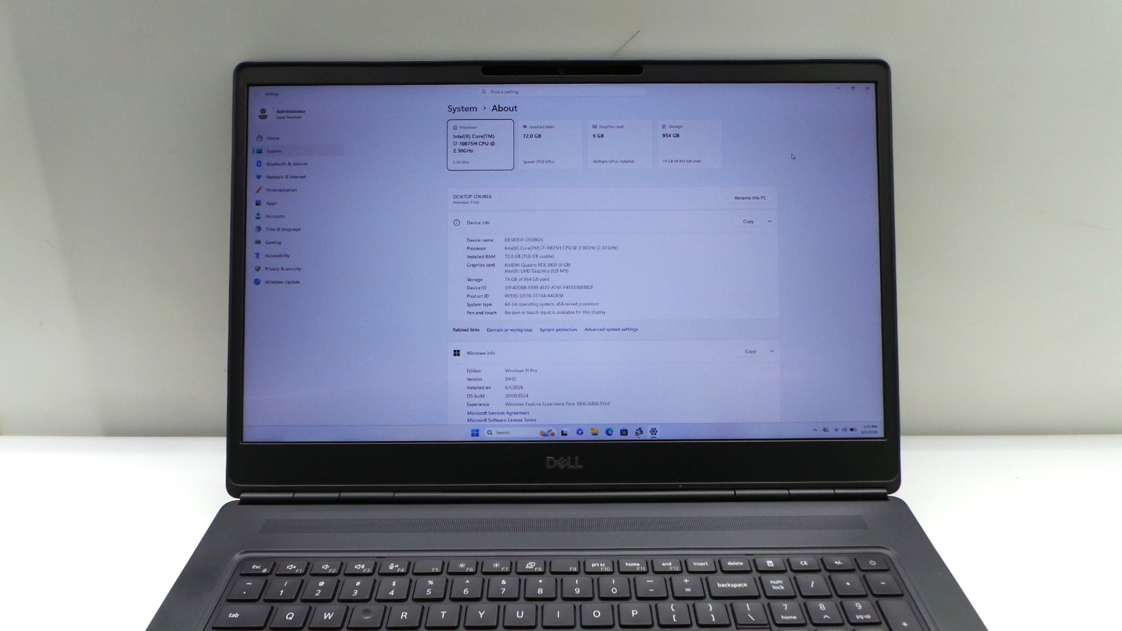 Dell Precision 7750 | 17.3″ | i7-10875H | 72GB 1TB SSD | RTX 3000
