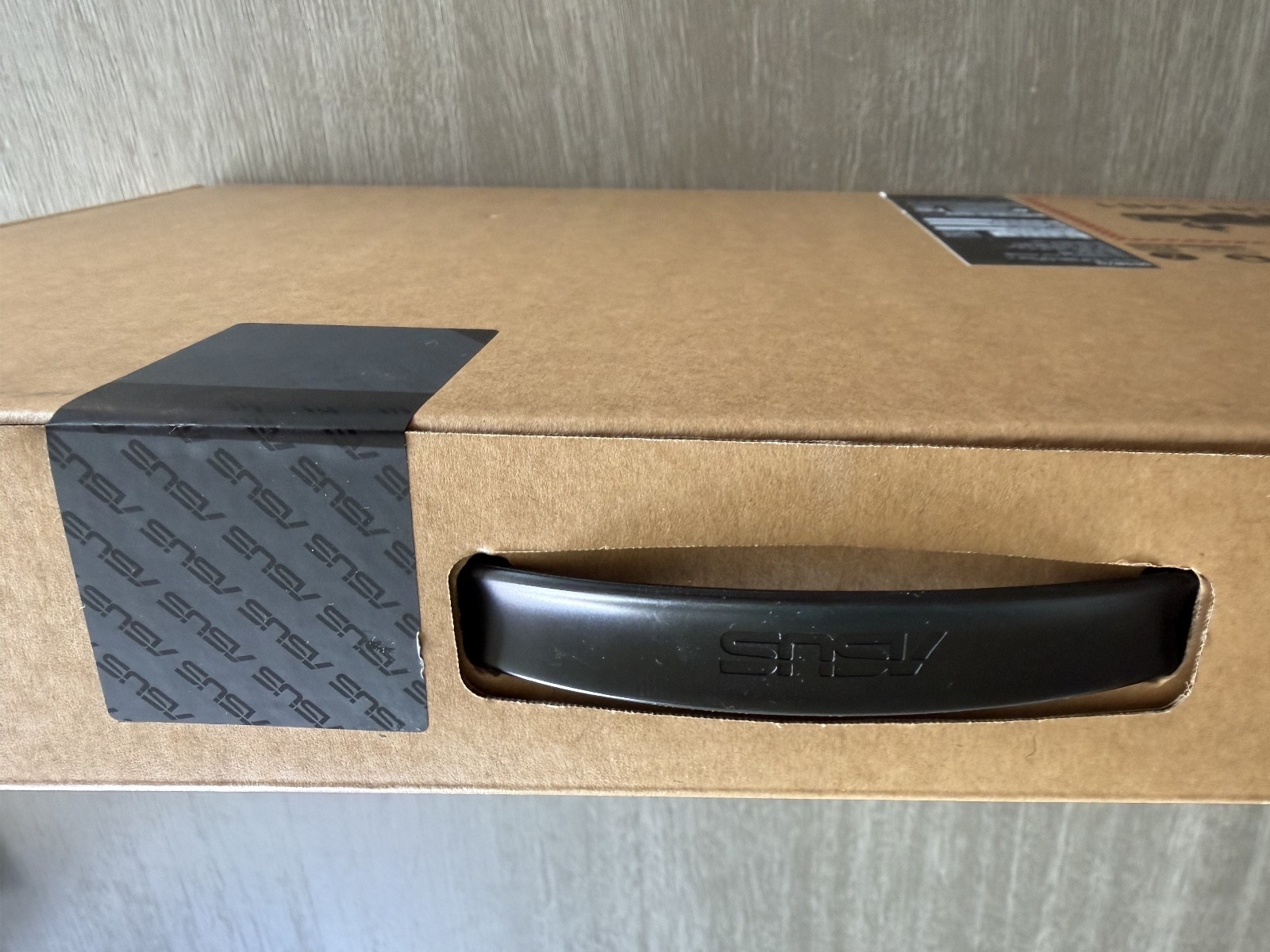 ASUS Vivobook S15 3K OLED Laptop – Qualcomm Snapdragon X Plus – Neutral Black