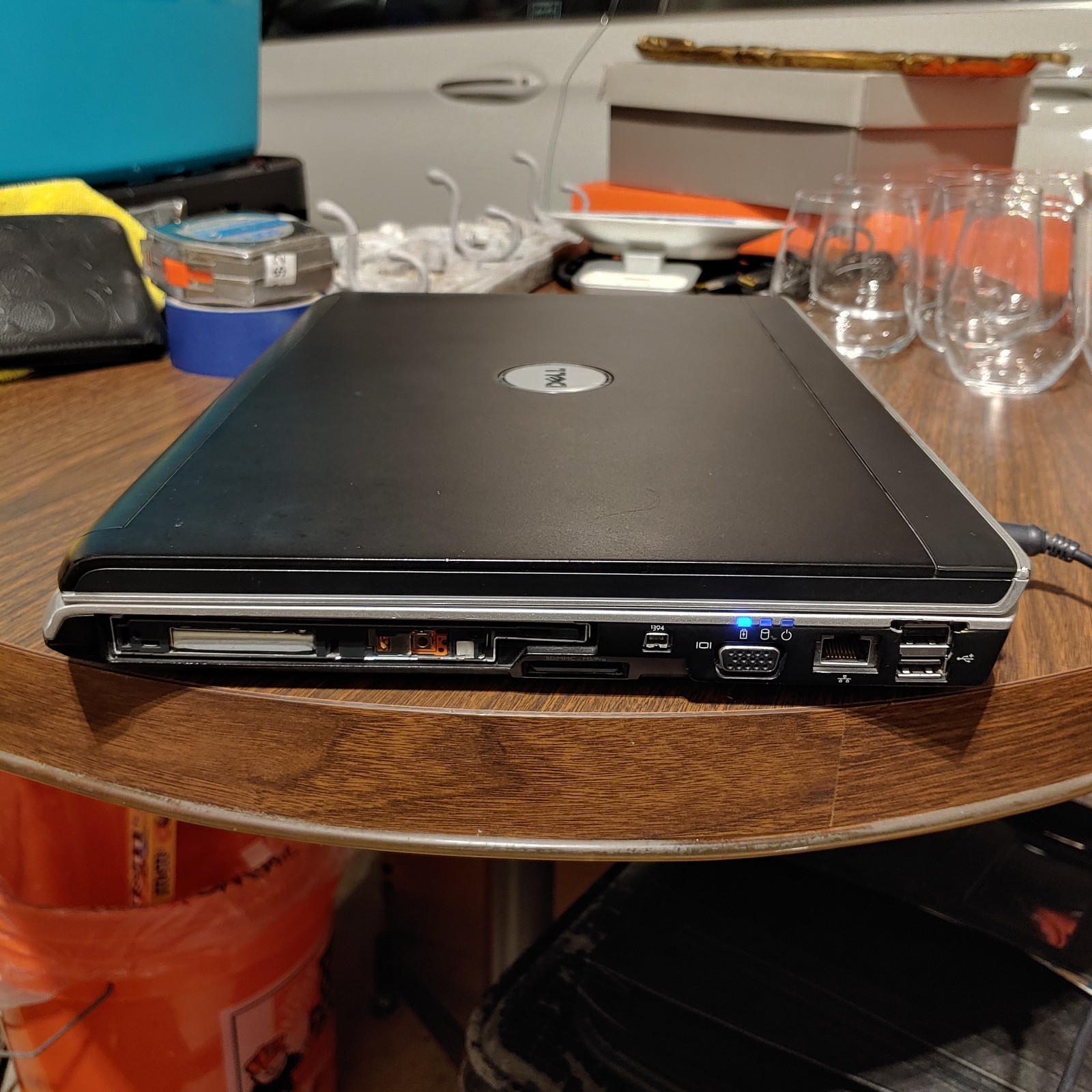 Dell Inspiron 1520 Laptop Clean & Ready To Go Windows XP Home 160GB 256MB 2GHZ