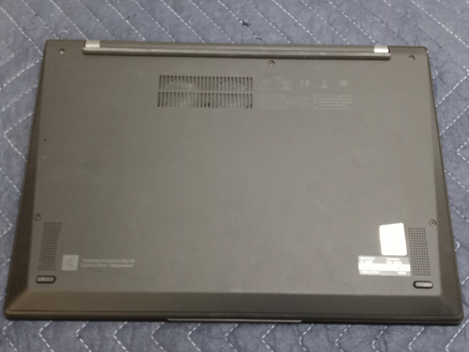 Lenovo ThinkPad Carbon Gen 10 | i5-1240P@1.7GHZ | 16GB RAM | NO OS/CHRGR/HDD