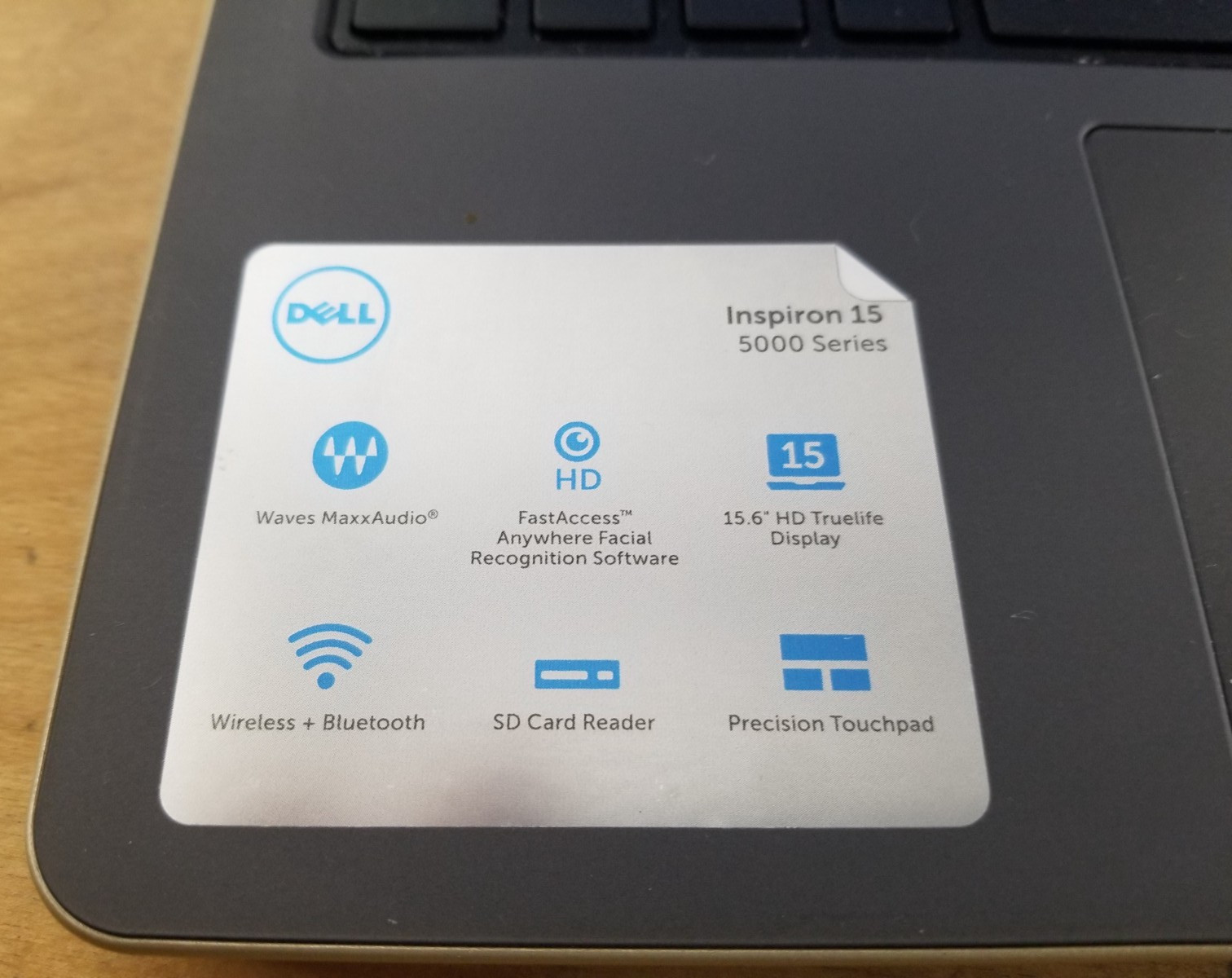 Dell Inspiron 15 5555, AMD E2-7110 , 4GB RAM, 1TB HDD, Win 10 GOLD *PLEASE READ