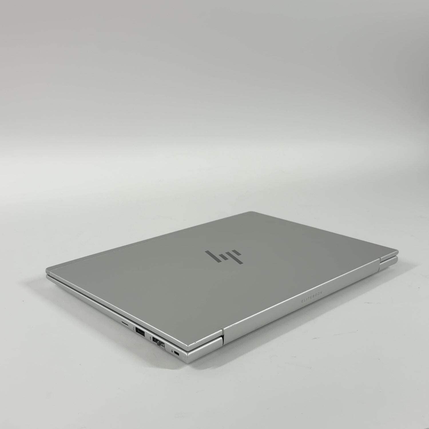 HP EliteBook 14″ intel core I7 1.7GHz 16GB RAM SSD