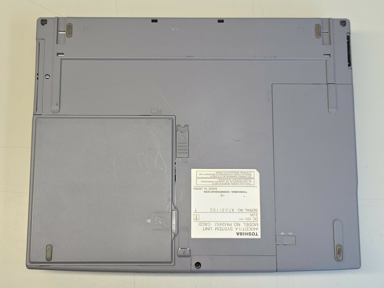 Toshiba Satellite Pro 440CDT Pentium 133 MMX + 32MB + 0GB *READ*