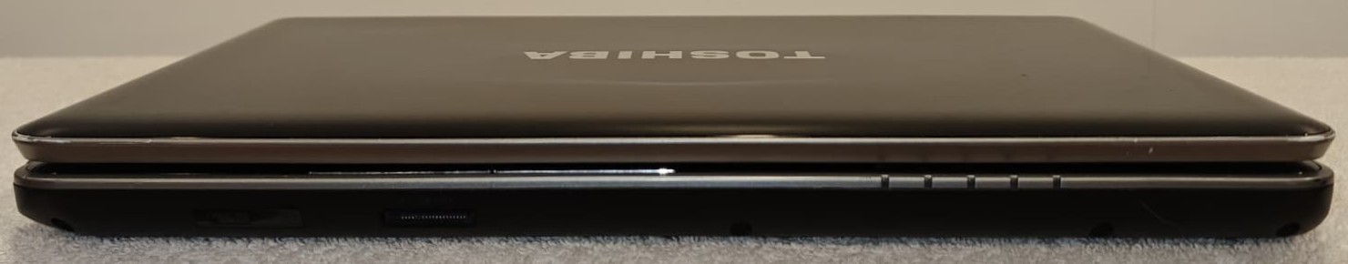 Toshiba Satellite A505 i7-840QM 16GB RAM 500GB SSD Wifi6E BT Win 11 Office 365