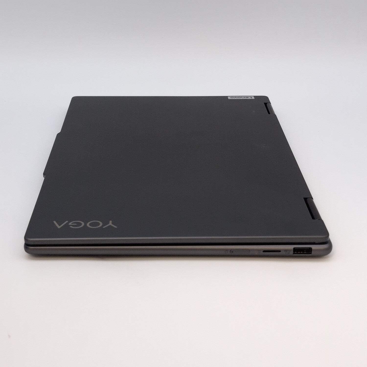 Lenovo Yoga 7i 2-in-1 14IRL8 14″ i7-1355U 4.0GHz 16GB RAM 512GB SSD