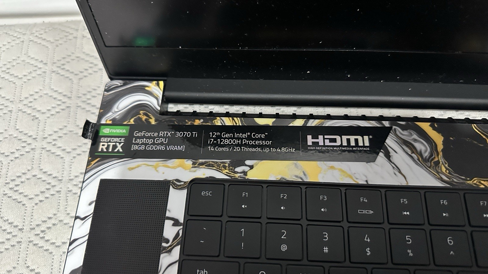 Razer Blade 17 2022 17.1 QHD 240Hz i7-12800H 16GB 1TB RTX 3070 Ti