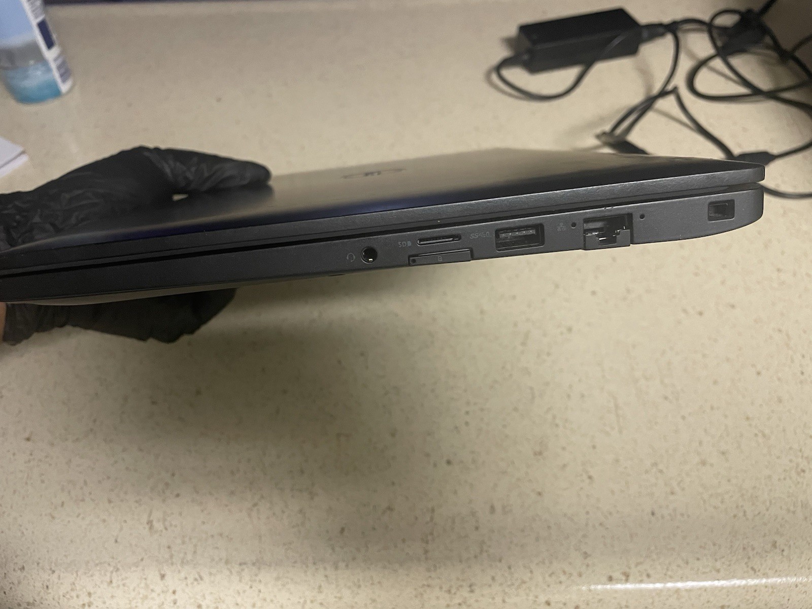 Dell Latitude 7480 14″ (256GB SSD, Intel Core I5 6th Gen, 2.40 GHz, 8GB)