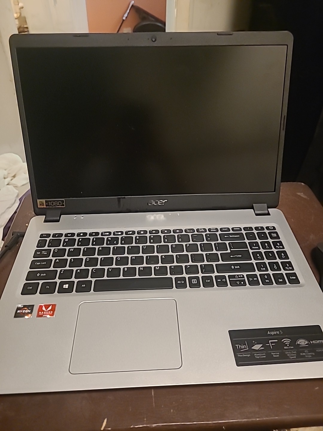 Acer Aspire 5 A515-46 Used 15.6″ Laptop (Ryzen 5 5500U, 8GB RAM, 256GB SSD)
