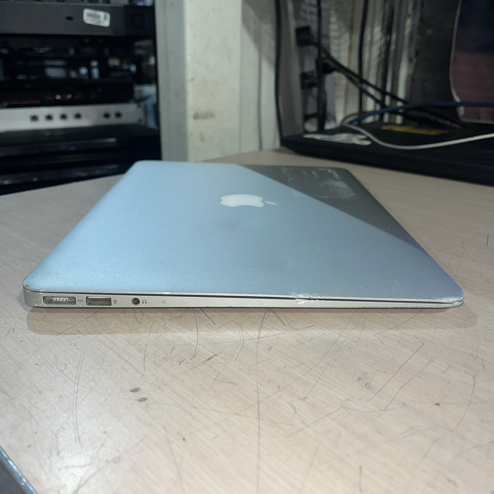 APPLE MACBOOK AIR 13″ MID-2012 CORE I5-3427U 1.8GHZ 4GB RAM