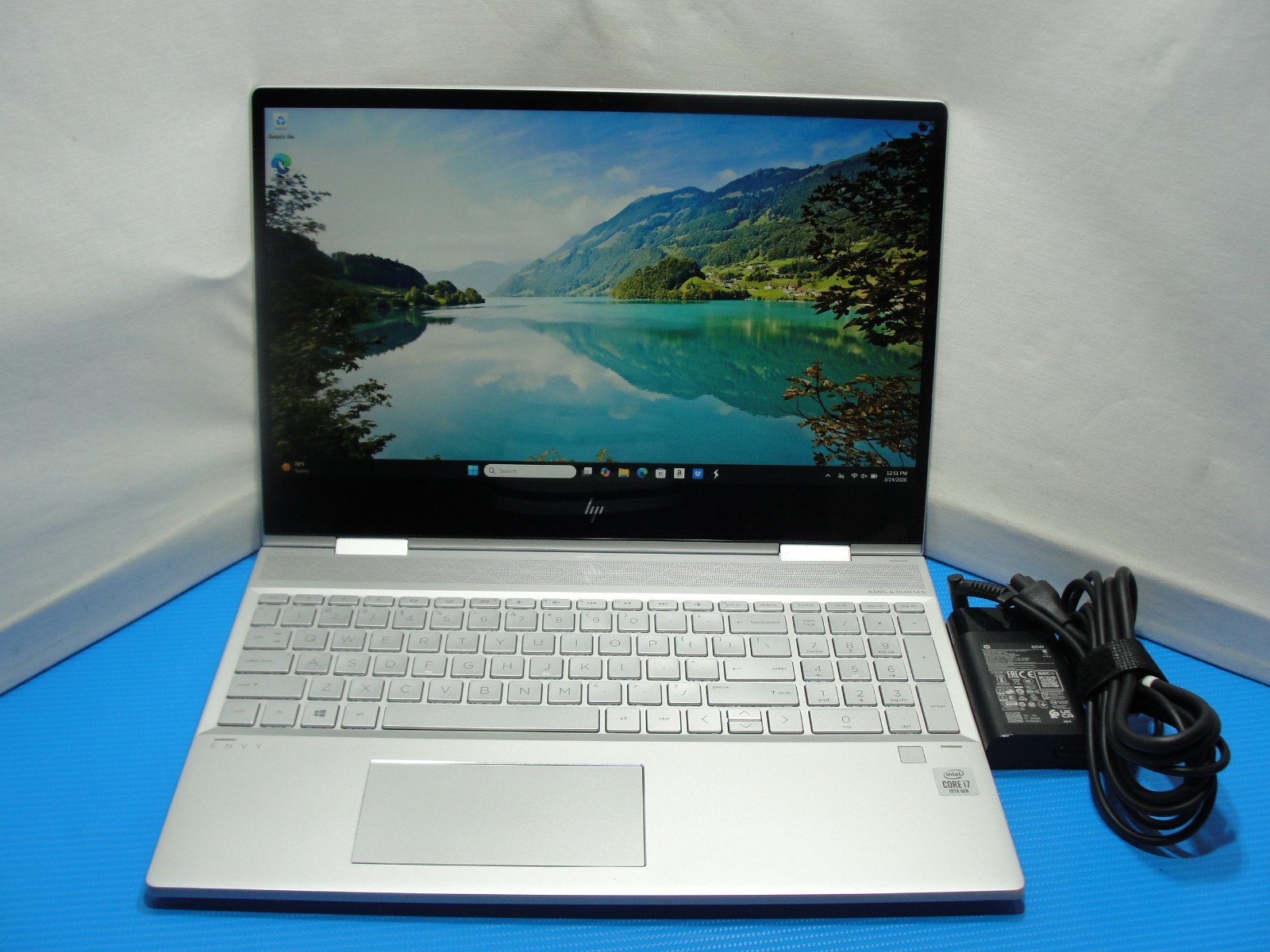 HP Envy x360 15t-DR100 15.6”FHD TOUCH Intel Core i7-10510U 1.8GHz 8GB RAM 256GB