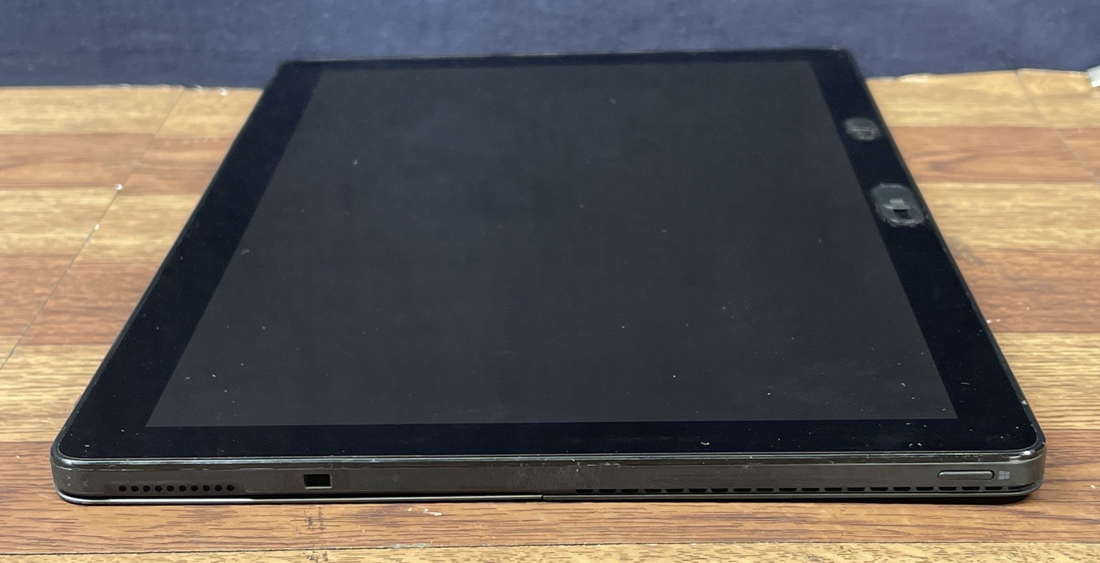 Dell Latitude 5290 Intel Core i5-8350U 3.60 GHz 8GB RAM 256GB SSD NO OS