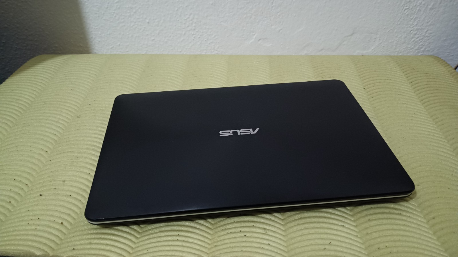 Asus VioBook R301LA 13.3″ I5-5200U 8gb 256gb ssd m2 win11