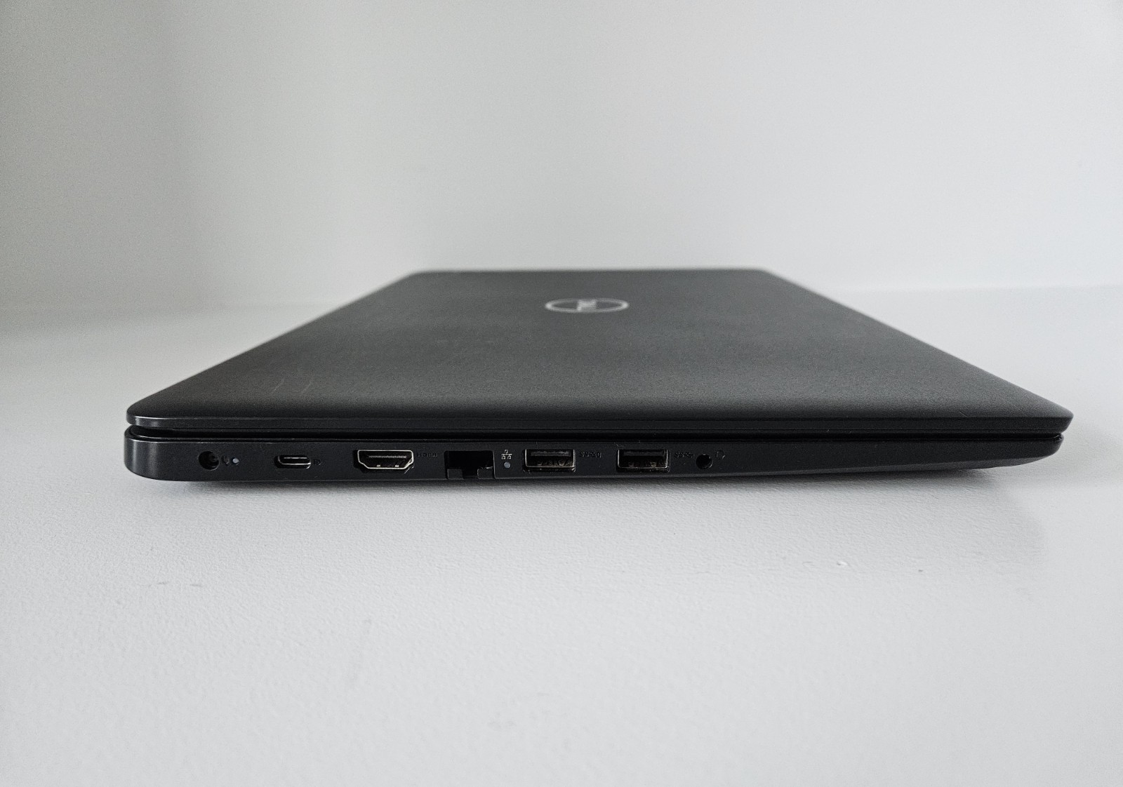 Dell Latitude 3500 Intel Quad Core i5-8265U 8GB RAM 256GB SSD Win 11 Pro