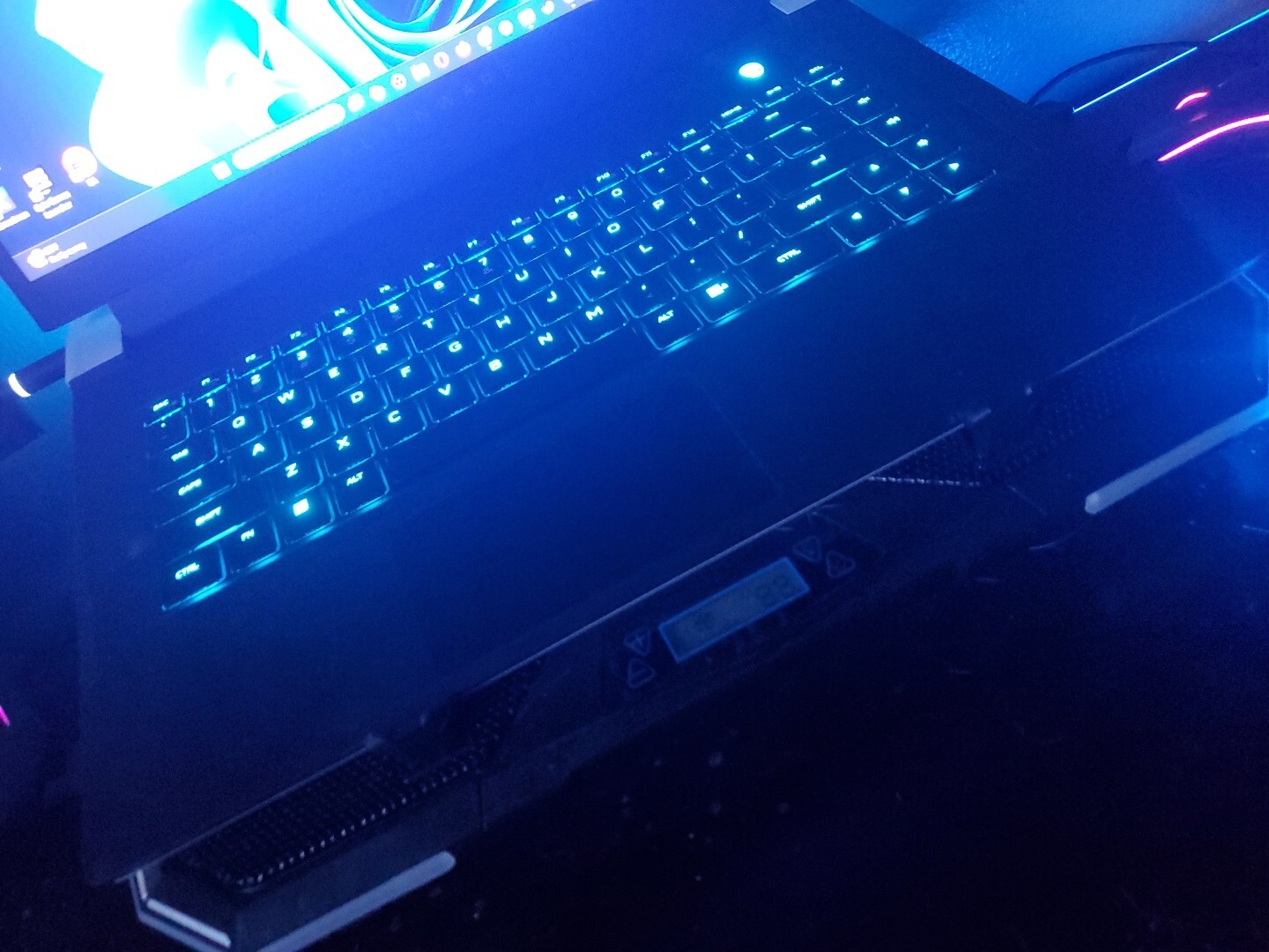 alienware X15 R2 I9-12900h 3070ti