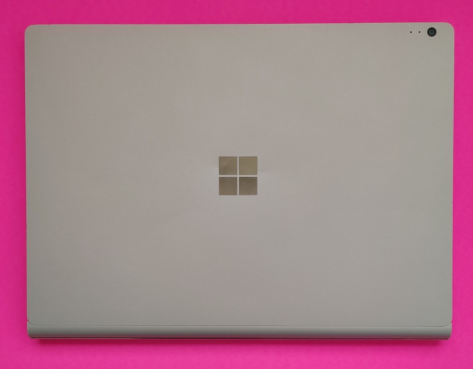 Microsoft 13.5″ Surface Book 2 i7-8650U 16GB 512GB SSD NVIDIA GeForce Win 11 Pro