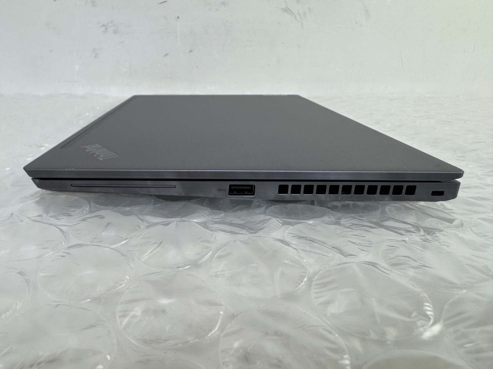 Lenovo ThinkPad T14s Gen 2 i7-1185G7 16GB 256GB SSD 14″ FHD Win 11 Pro