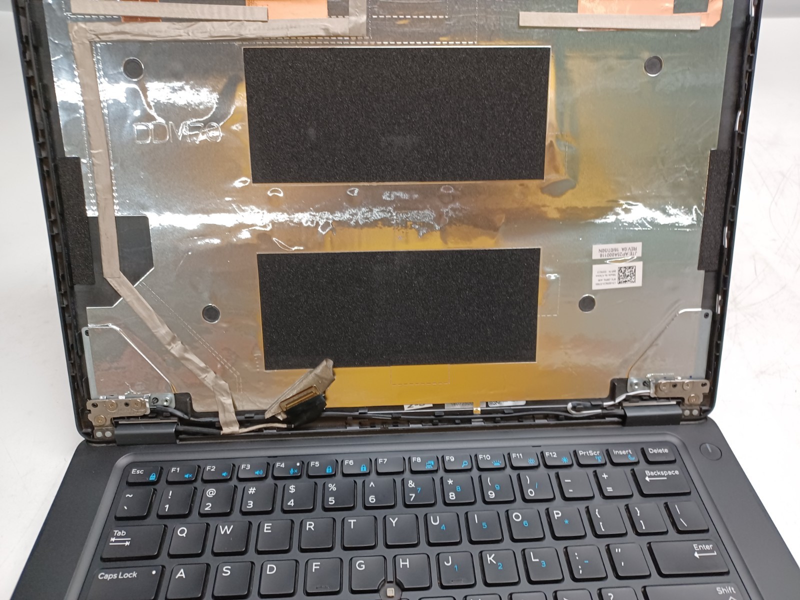 Dell Latitude 5491 14″ i7 8th Gen 2.6GHz No LCD No Battery FOR PARTS/REPAIR