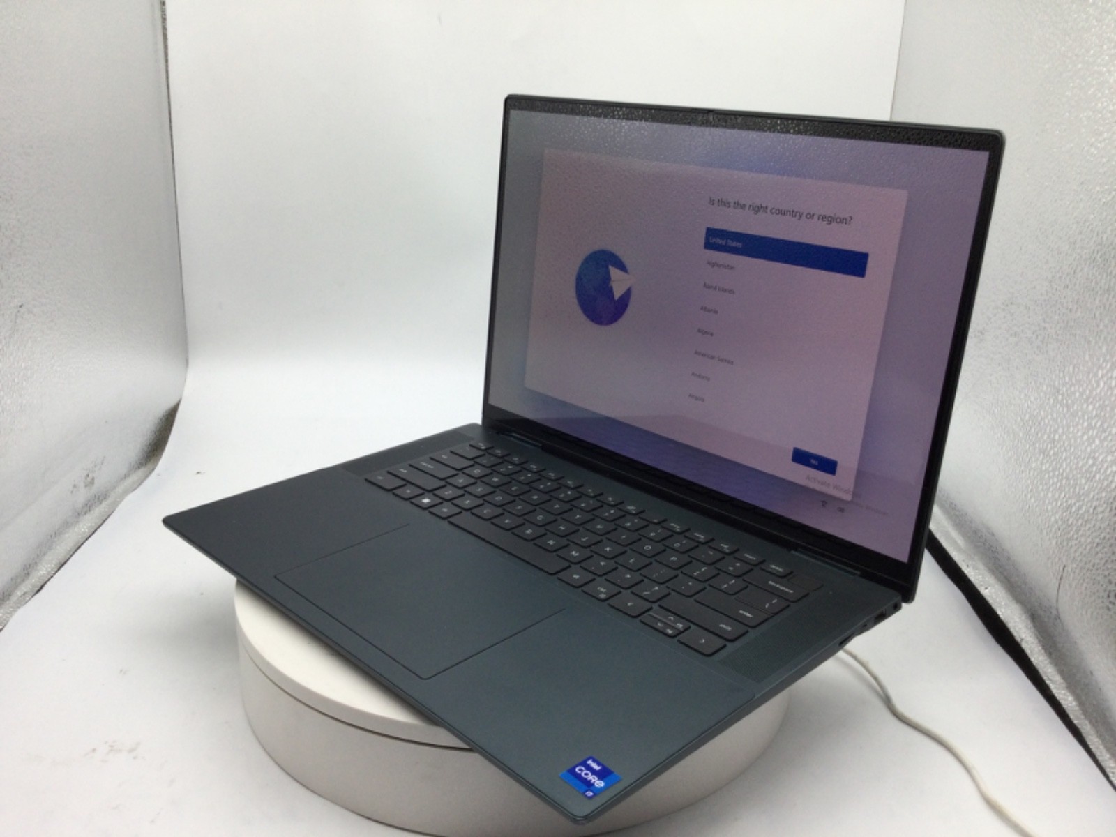 Dell Inspiron 7620 16″ Laptop i7-1260P 16GB RAM 512GB SSD Windows 11 Pro Used RD