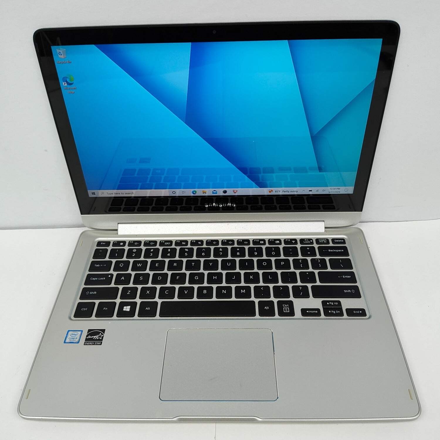 Samsung 740U NP740U3M 13.3″ i5-7200U 2.5GHz 12GB RAM 1TB SSD