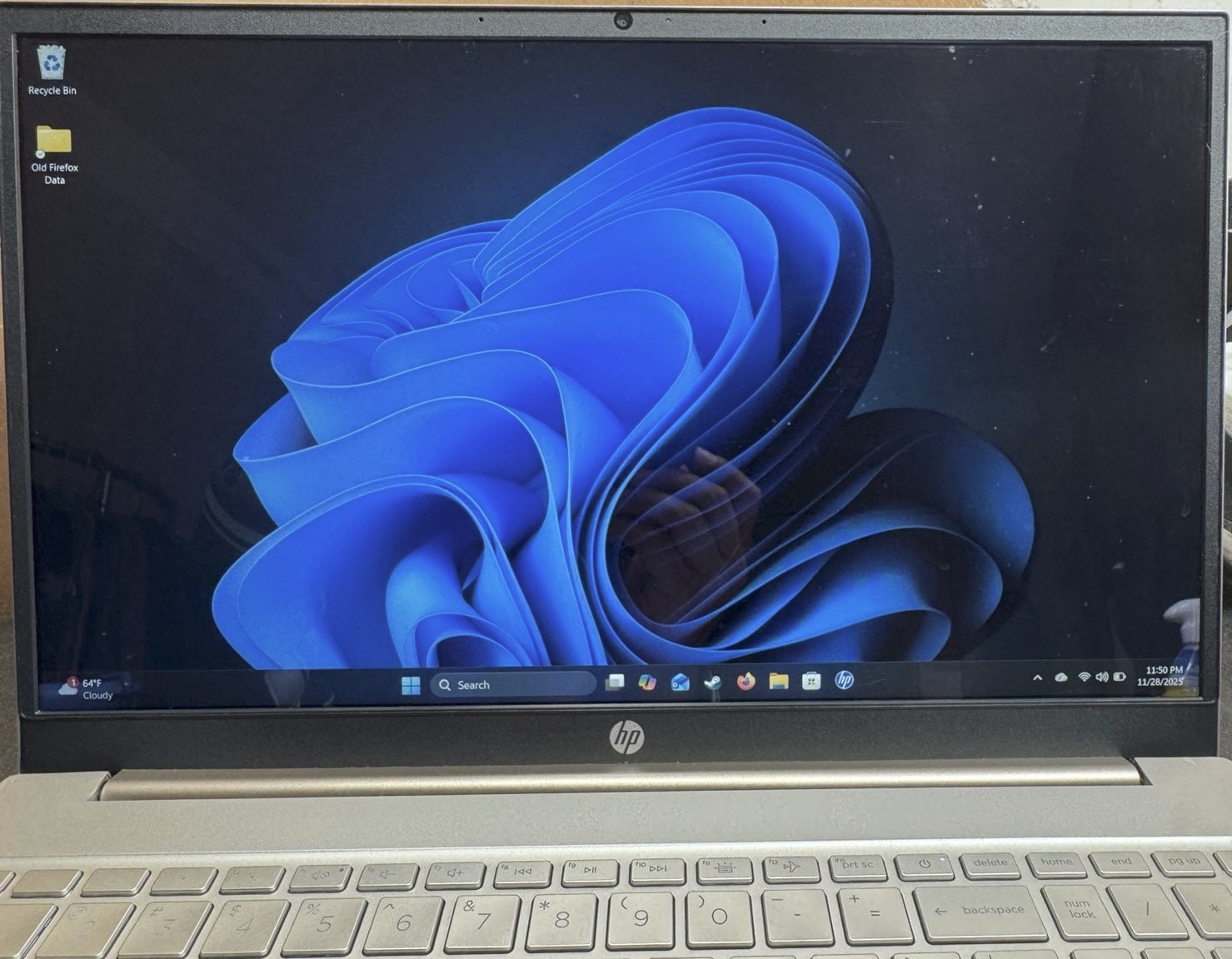 USED HP Pavilion 15-eg0070wm 15.6” FHD IPS LED Touch (i7-1165G7 8GB 512GB SSD)
