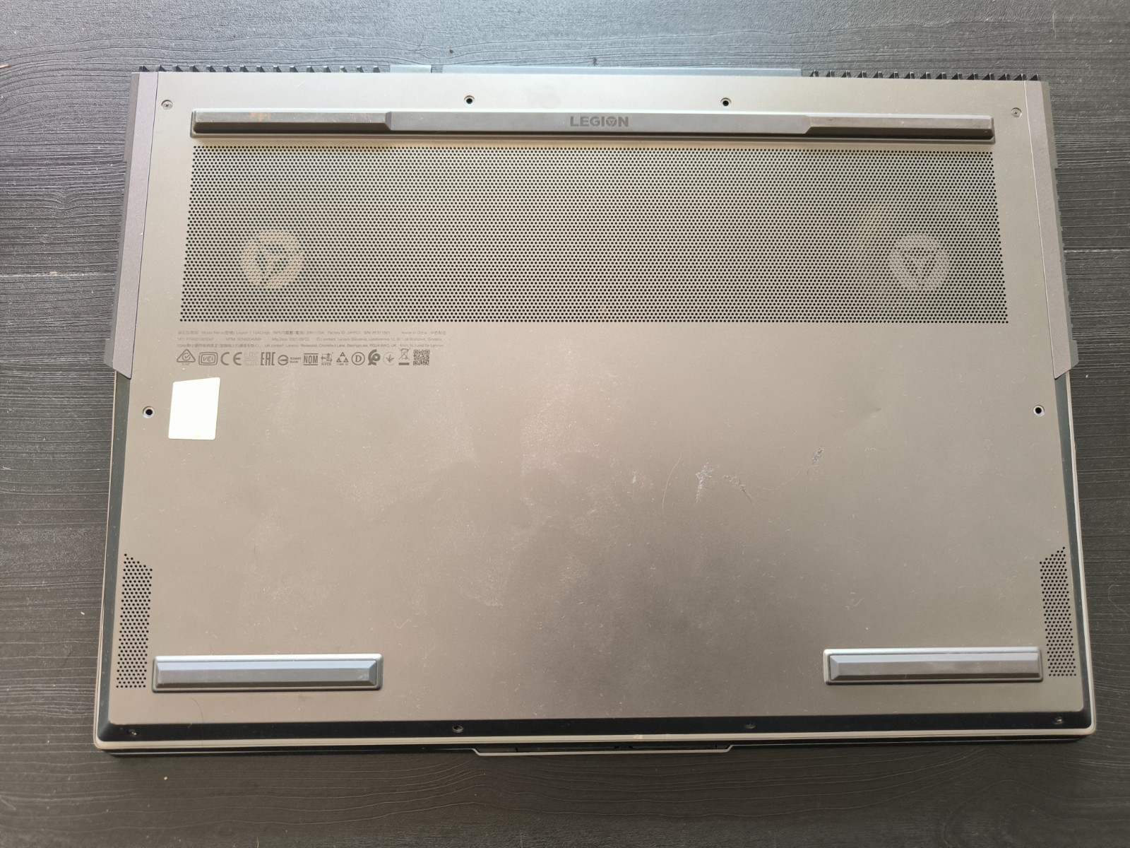 Defective Lenovo Legion 7 16ACHG6 82N6004VMX – Ryzen 9 / RTX 3080 – FOR PARTS